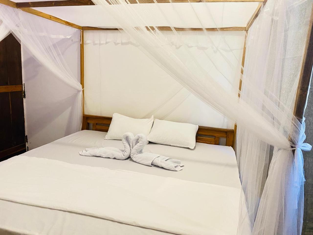 Kingly Aroma Hotel Arugam Bay Buitenkant foto