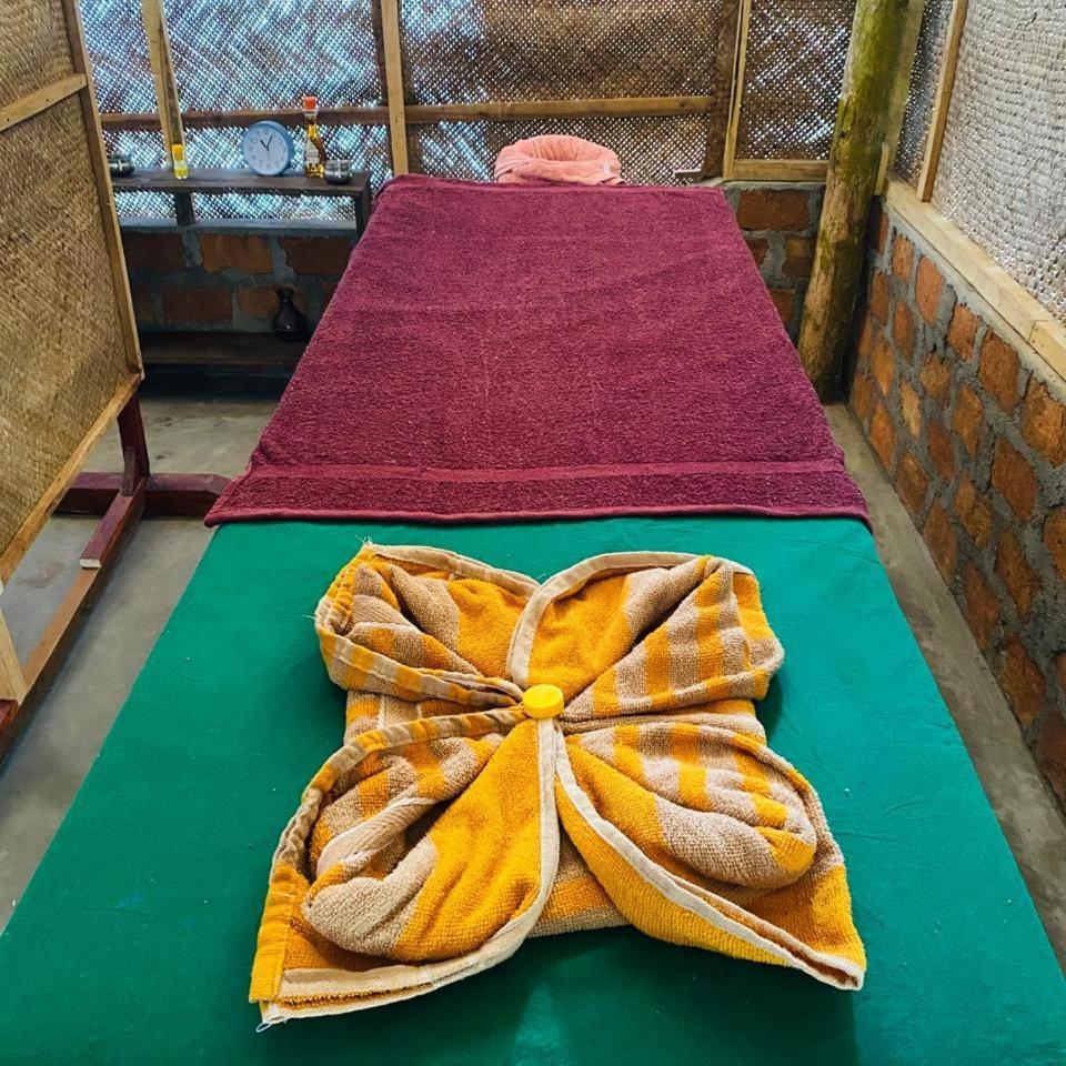 Kingly Aroma Hotel Arugam Bay Buitenkant foto