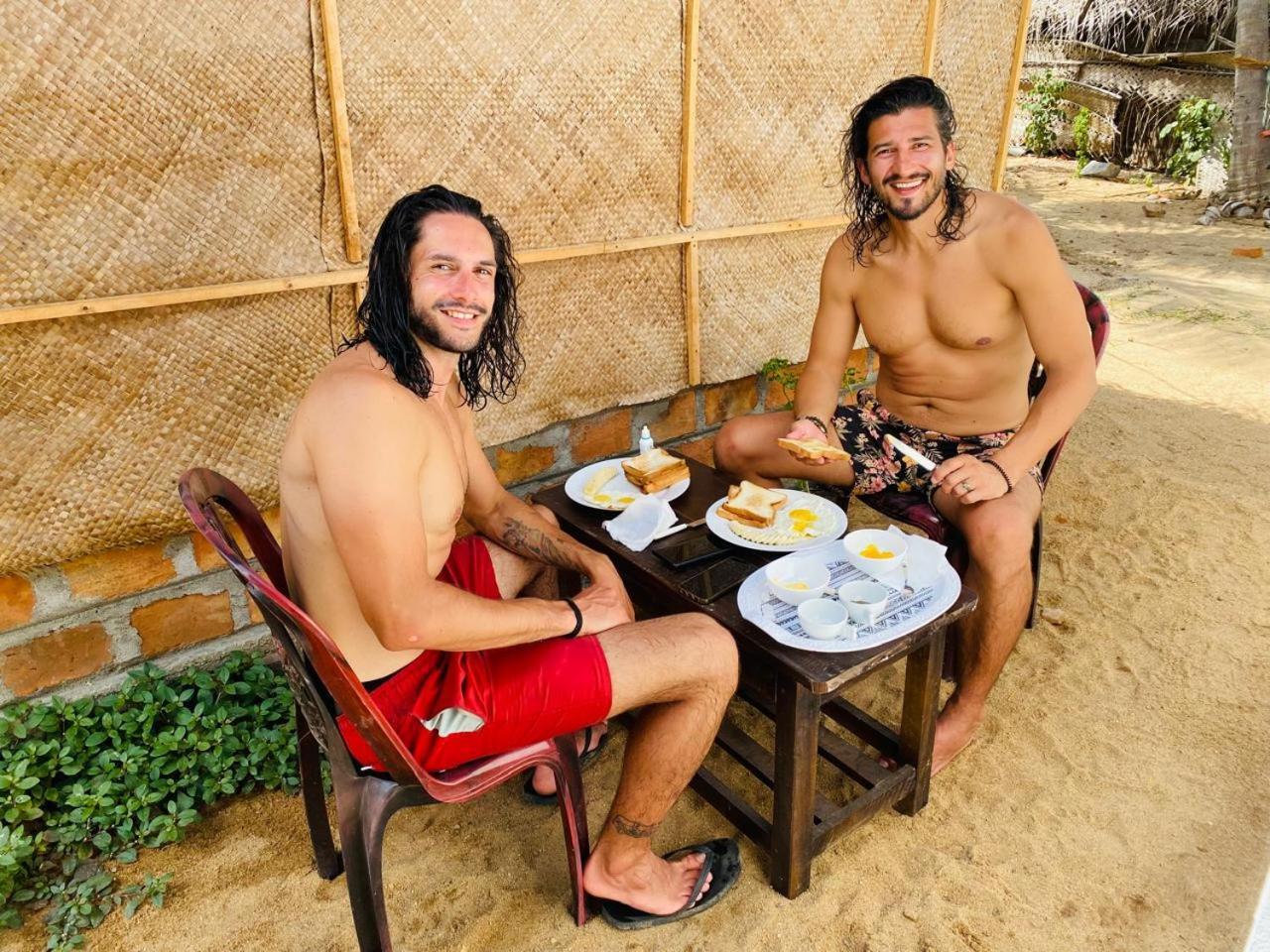 Kingly Aroma Hotel Arugam Bay Buitenkant foto